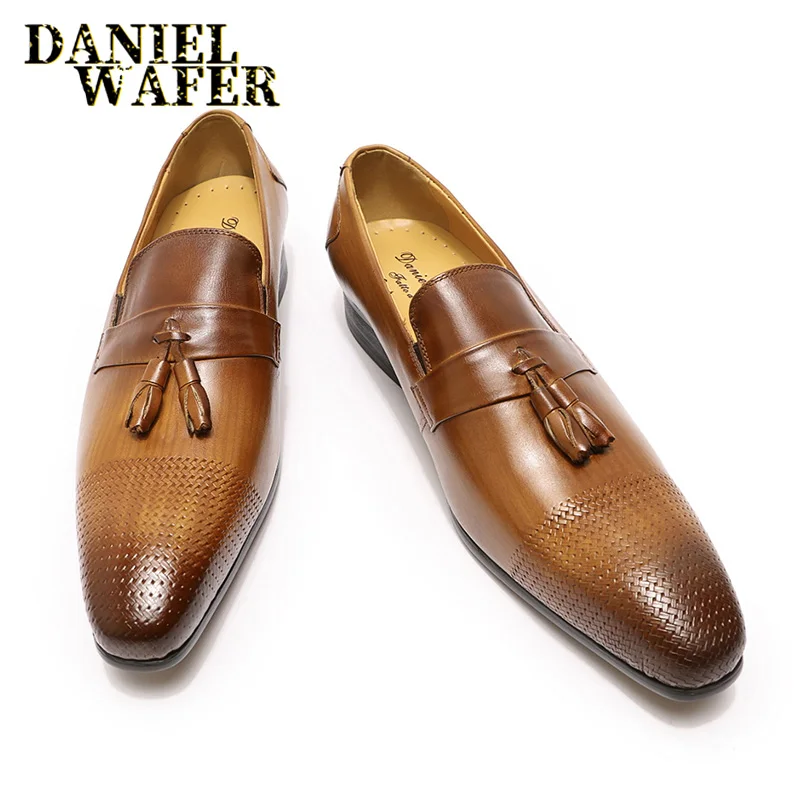 LUXURY MEN'S LOAFERS SHOES ELEGANT DRESS SHOES WEDDING OFFICE LEATHER BLACK BROWN SLIP ON POINTED TASSEL LOAFER MAN CASUAL SHOES LUXURY MEN'S LOAFERS SHOES ELEGANT DRESS SHOES WEDDING OFFICE LEATHER BLACK BROWN SLIP ON POINTED TASSEL LOAFER MAN CASUAL SHOES