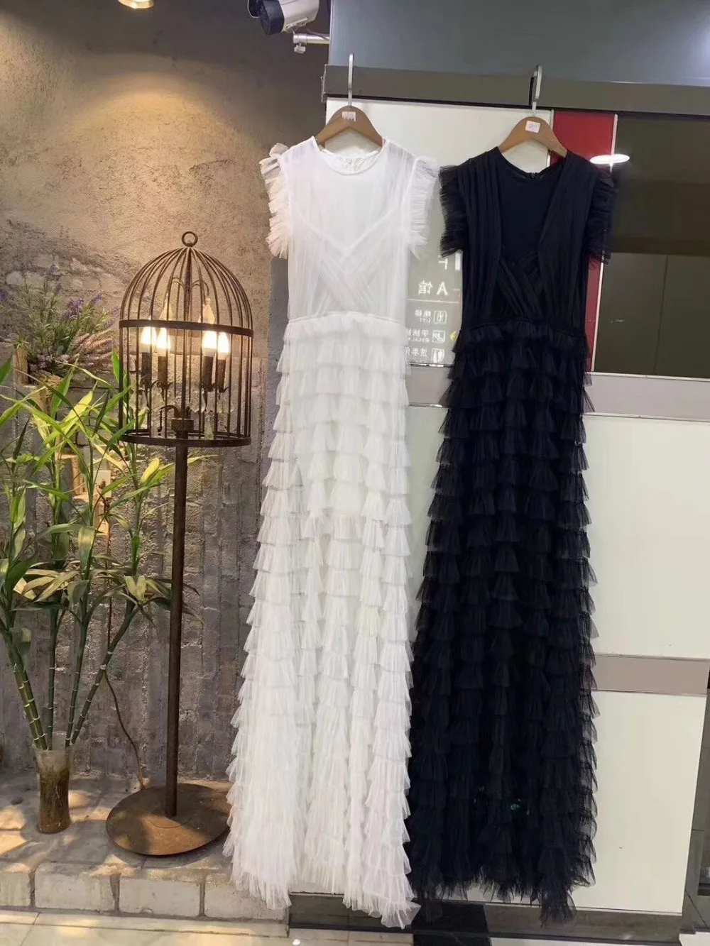 Новые женские черные белые кружевные круглые шеи с коротким рукавом длиной до пола облегающие платья для знаменитостей вечерние бандажные платья