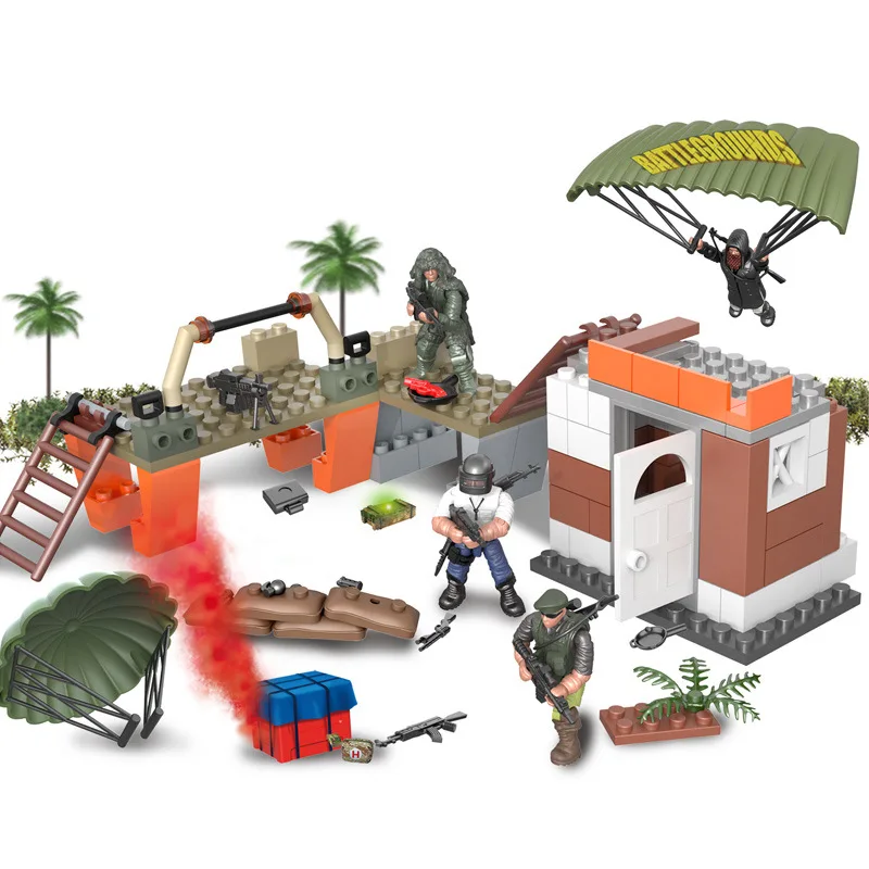 

Assembly dolls decorate parts to eat chicken people's survival building blocks toy assembly scene toy set