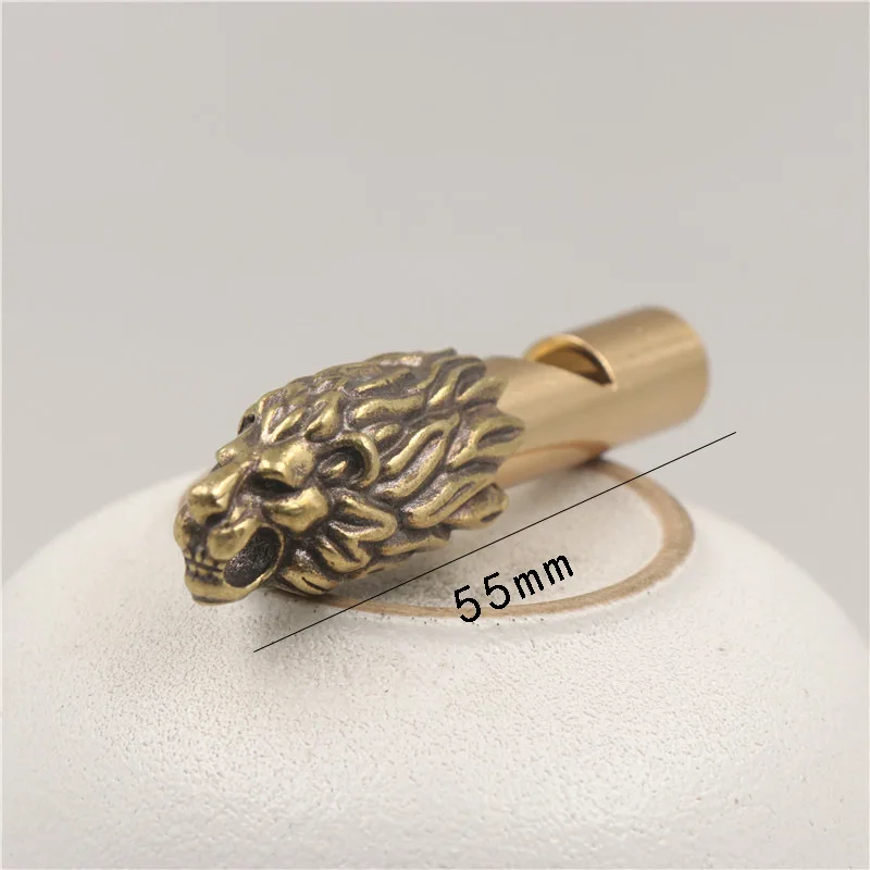 Whistle Toys Copper Wild Boar Rhino Eagle Boa Lion Wolf Kirin Lizard Keychain Pendants Outdoor Referee Whistle Vintage Wild Survival Whistles