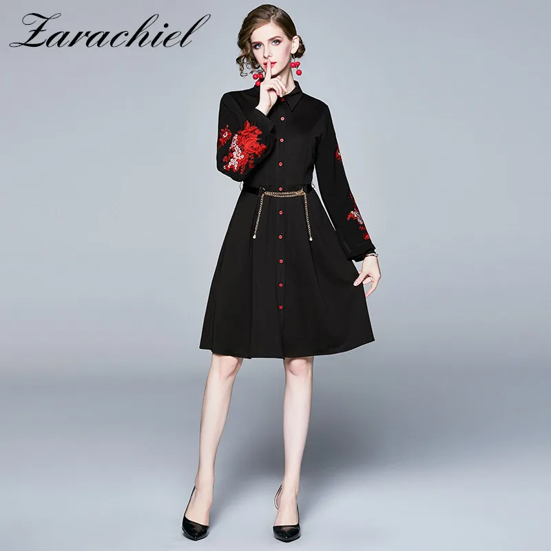 Женское винтажное платье рубашка средней длины красное однобортное с цветочной