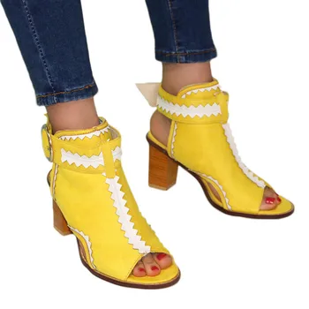 

2020 Top Spring Sexy Fish Mouth Hollow Roman Sandals Thick with a Word with Beaded High Heels Female Summer Sexy Female Sandals