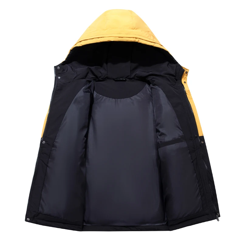 Рисунок 4 - Модные зимние мужские куртки с