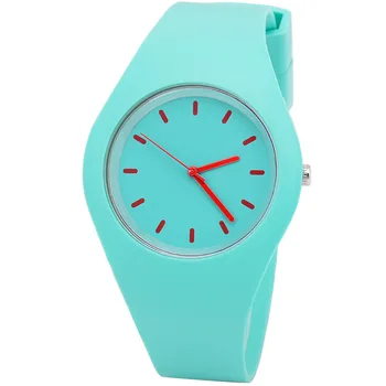 

Hot Selling Classic Geneva WOMEN'S Watch Fashion Student Quartz Watch