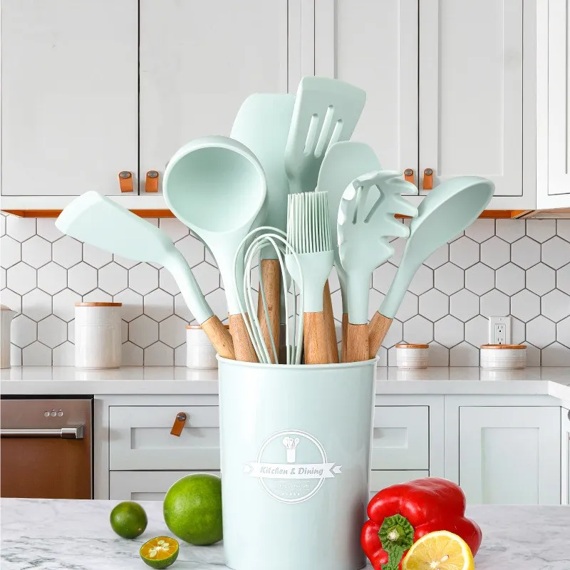 

Silicone kitchen Cookware Set Heat Resistant Wooden Handle Non-Stick Spatula Spoon Cooking Utensils Kitchen Tool Accessories