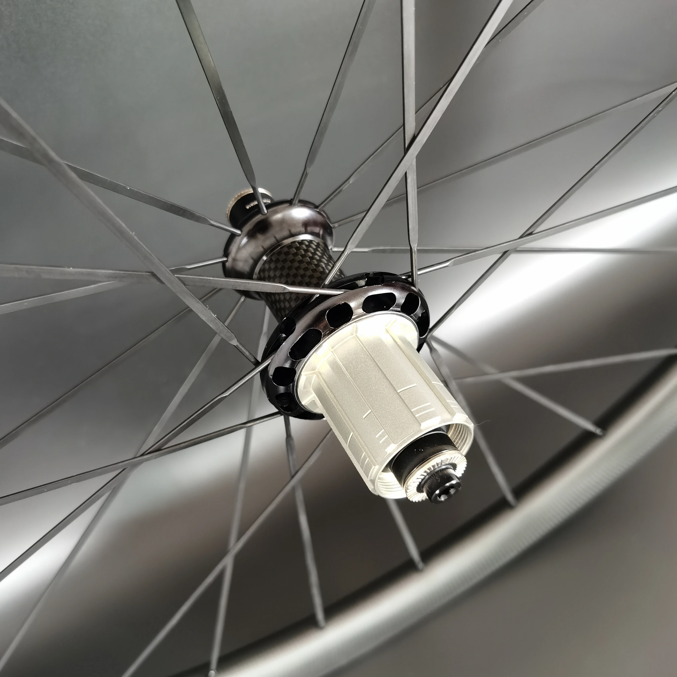 BOTY white decals 700C Road bike light carbon wheels 50mm depth 25mm width clincher/Tubular Bicycle carbon wheelset with R36 hub
