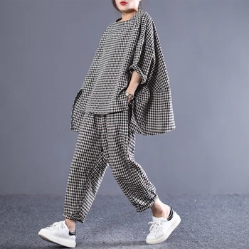 

[EWQ] 2020 Spring Summer Of New 2020 Round Collar Short Sleeve Hit Colors Plaid Patchwork Ankle Length Pants Vintage Set AE12416
