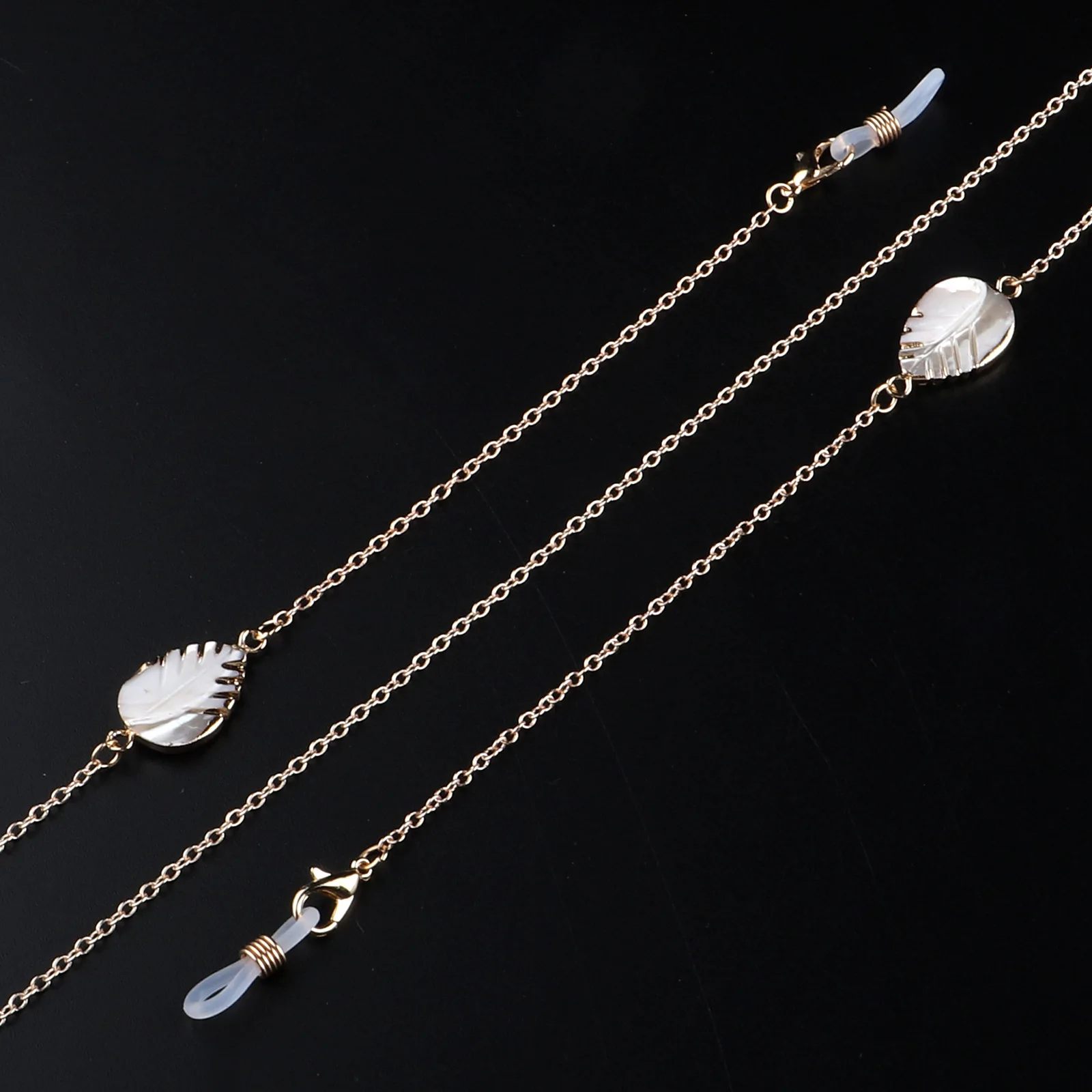 

Simple new handmade white leaf shell eyewear chain non slip eyewear rope