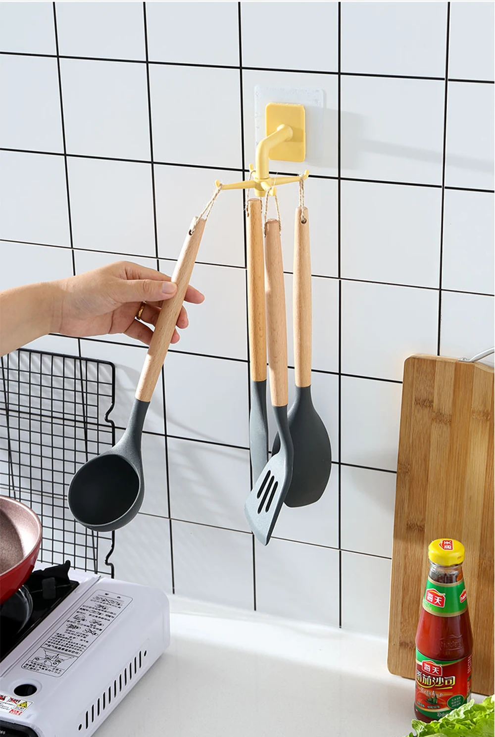 Kitchen Storage Hook Wall Mounted Rotate Kitchenware Organizer Rack Spoon Holder Cupboard Shelf Wall Door Hanging Key Hook Hot Kitchen Storage Hook Wall Mounted Rotate Kitchenware Organizer Rack Spoon Holder Cupboard Shelf Wall Door Hanging Key Hook Hot