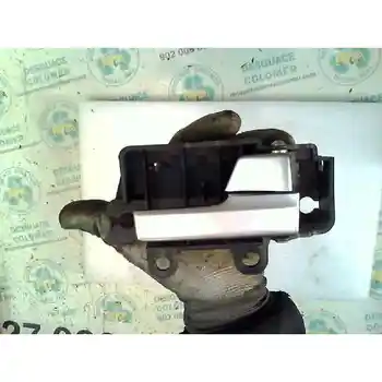 

2945490 handle Inner Front Right Ford Focus C-Max (CHAP) 1.6 16v Cat