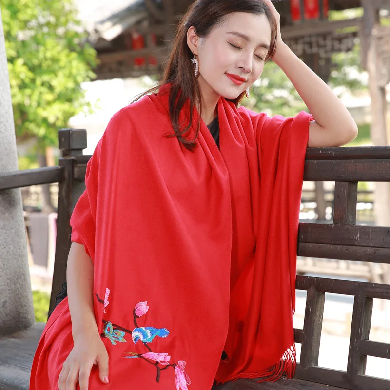 

2019 Autumn And Winter New Style Embroidered Scarf Sun-resistant Travel Shawl Ethnic-Style Magpie Embroidery Faux Cashmere Scarf