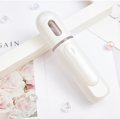 Facial Steamer Nano Steamer Handy Mister Facial Mist Spray Moisture Face Sprayer Rechargeable Mini USB Charging Facial Spa
