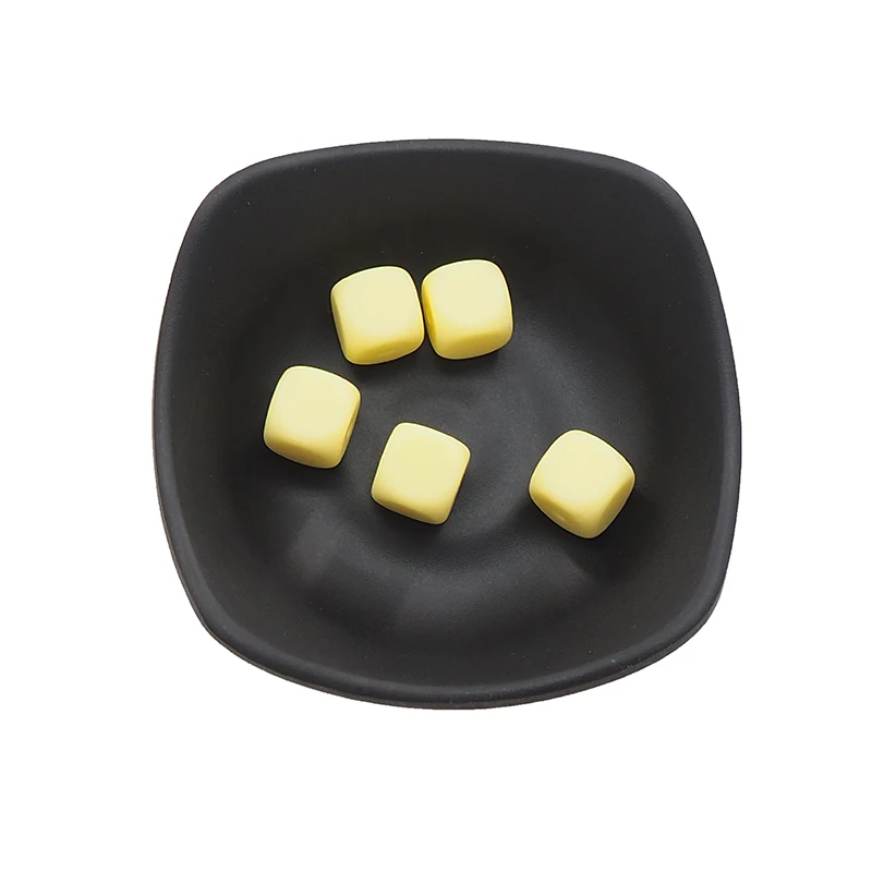 Cream Yellow Chenkai 100 шт 13 мм силиконовая буква Прорезыватель бусины Детские Жевательные бусины в виде игральных костей для DIY ребенка прорезыватель для зубов Nacklace или браслет аксессуары - Цвет: Cream Yellow