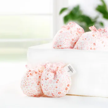 

COBROO Baby Mittens&Socks Sets 100% Cotton Floral Protective Newborn Mittens for 0-12 Months