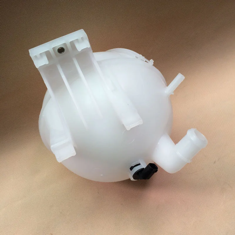 Expansion Tank 9065010503 For Mercedes Benz Sprinter W906 Antifreeze Cooling Auxiliary Kettle Radiator A9065010503 M271 OM651