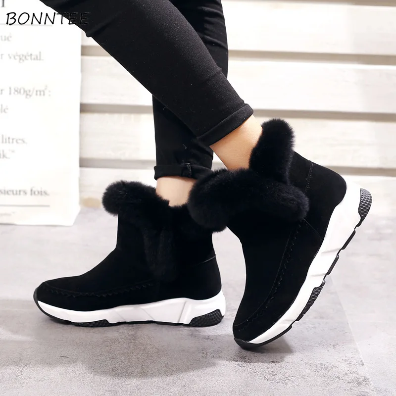 Tanie Buty damskie zimowe stado brytyjskie kostki śniegowce Faux futro dorywczo ciepłe zamszowe buty damskie gumowe Slip On kliny moda