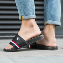 Новые мужские повседневные тапочки брендовая мужская летняя обувь нескользящие уличные пляжные шлепанцы размер 38-44, мужские тапочки для прогулок дешевая обувь на плоской подошве