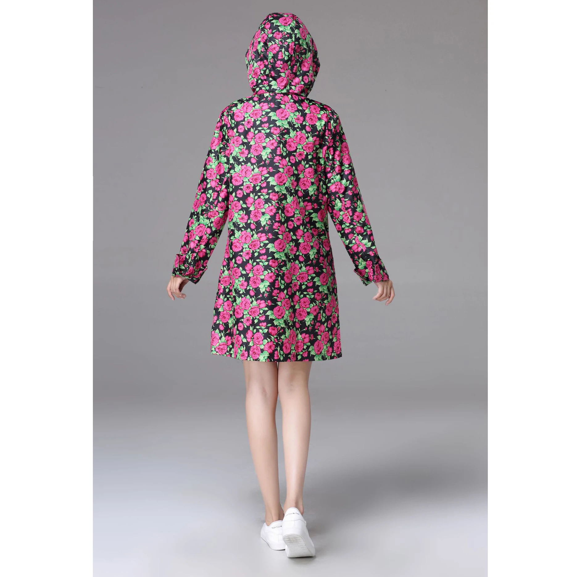 Red Rain Jacket impermeable Women Raincoat Hiking Fashion Rain Coat 190T Nylon Fabric Rain Jacket Girls
