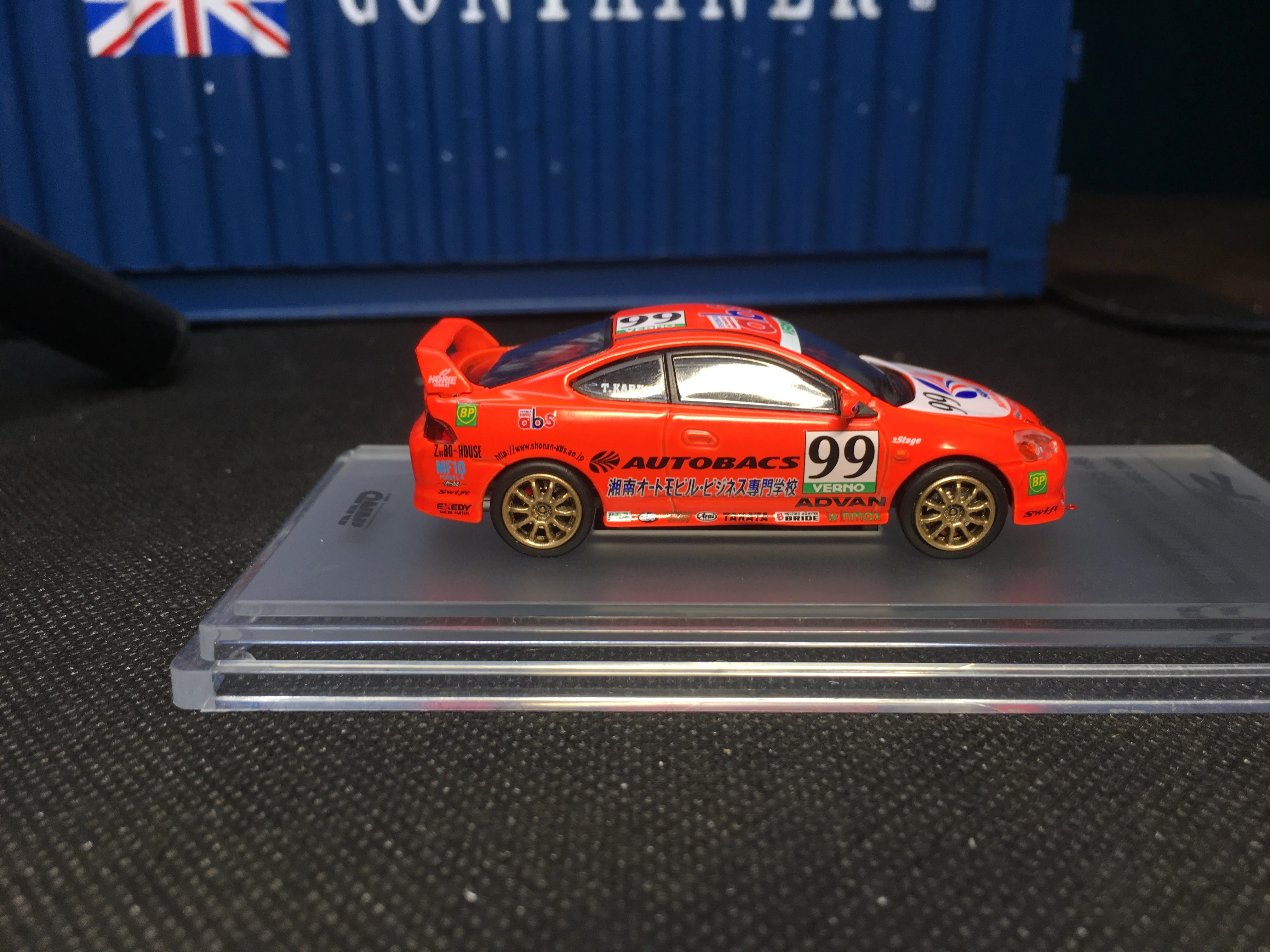 Details about   INNO64 HONDA INTEGRA DC5 TYPE R #99 AUTOBACS 2002 ONE MAKE RACE 1/64 scale 