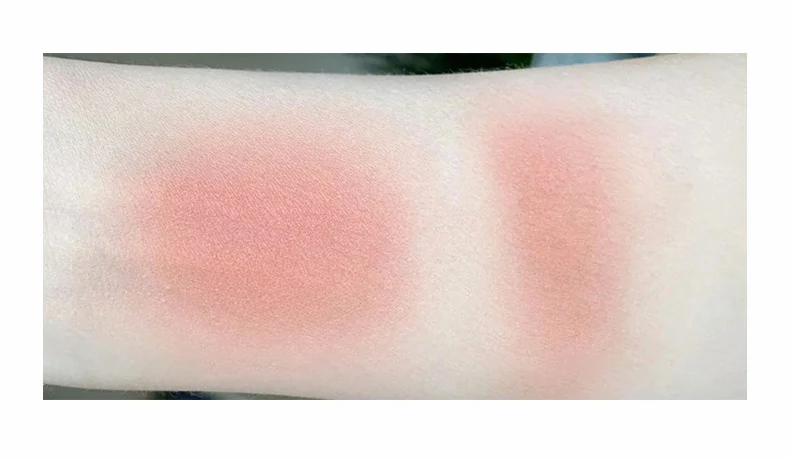 3B3E8DB8-DB4C-4b3a-82B8-69EAE8B70D4A