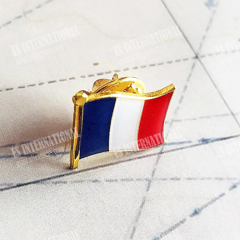 France National Flag Enamel Pins GR Paris Eiffel Tower La Tour Eiffel  Souvenir Badge Brooch Bag