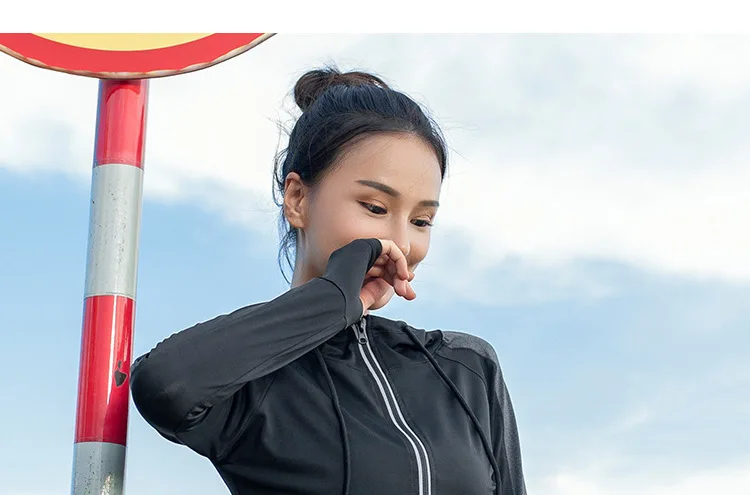 women-sport-long-sleeve_06