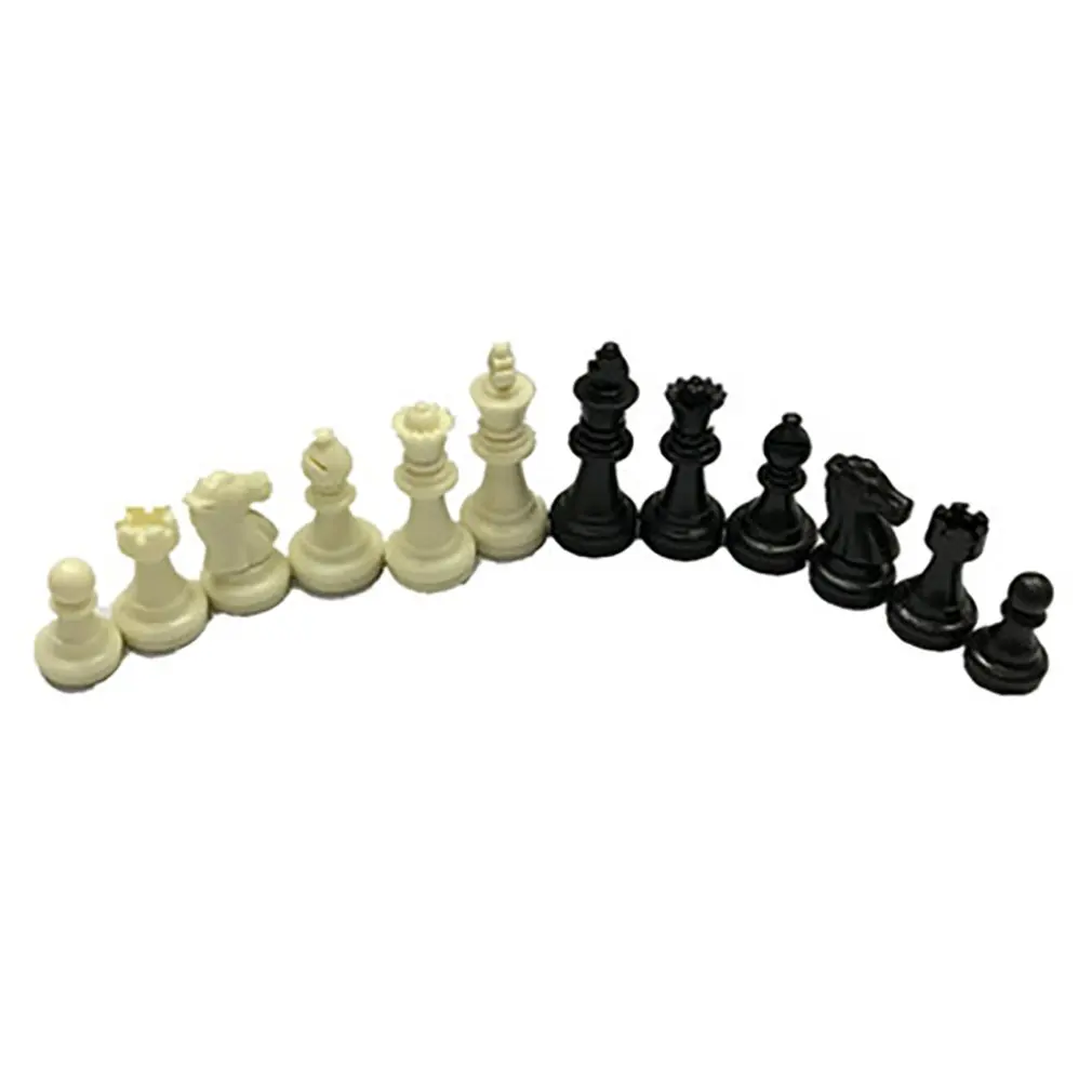 

Medieval Chess Pieces/Plastic Complete Chessmen International Word Chess Game Entertainment Black&White