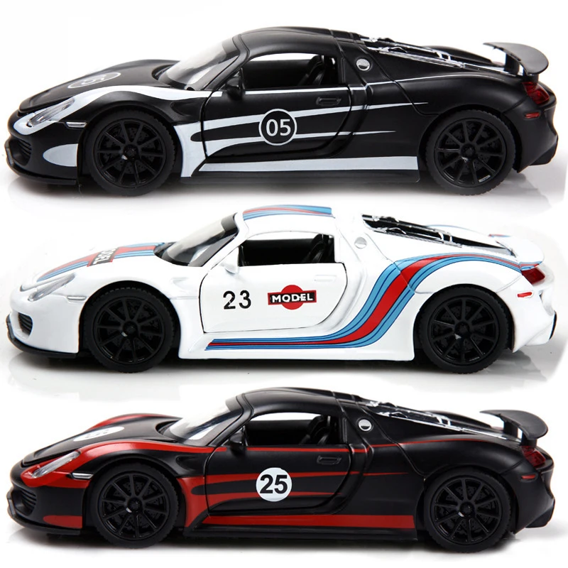 JIAYE 132 Super Simulation Toy Luxuru Model Car Alloy Pull Back