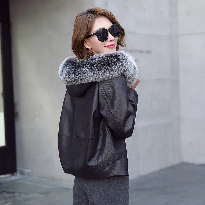 Пальто из натуральной овчины с капюшоном лисьего меха женская зимняя куртка на