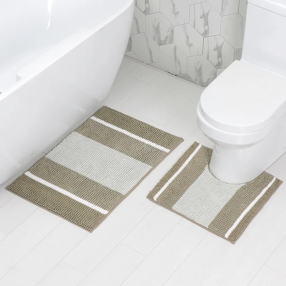 11999037035_1349221239