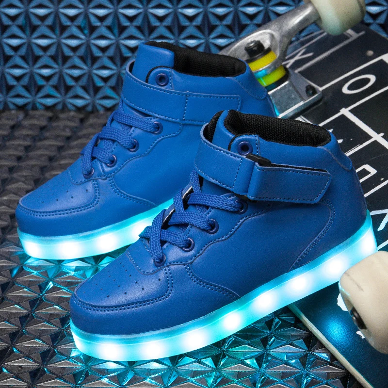 Светящиеся кроссовки с люминесцентной подошвой новинка 2019 светящиеся