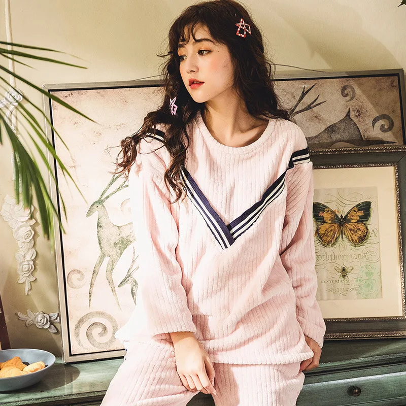 

Korean-style Sweet Pajamas Women's Pumping Jacquard Velvet Set Fashion Webbing Joint Winter Flannel Tracksuit