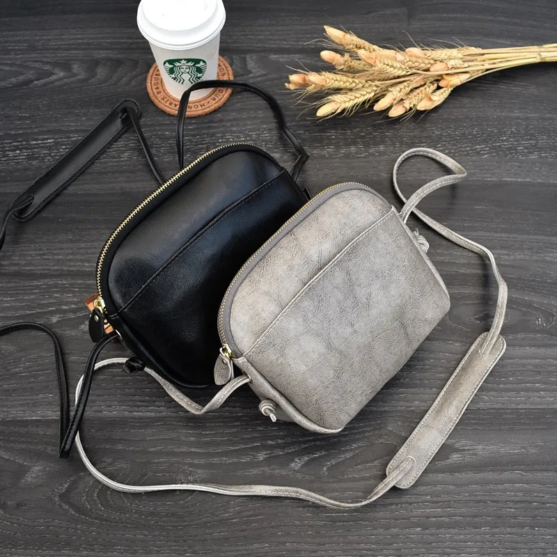Women's New Wild Messenger Bag New Fashion PU Ladies Solid Color Retro Shell Bag