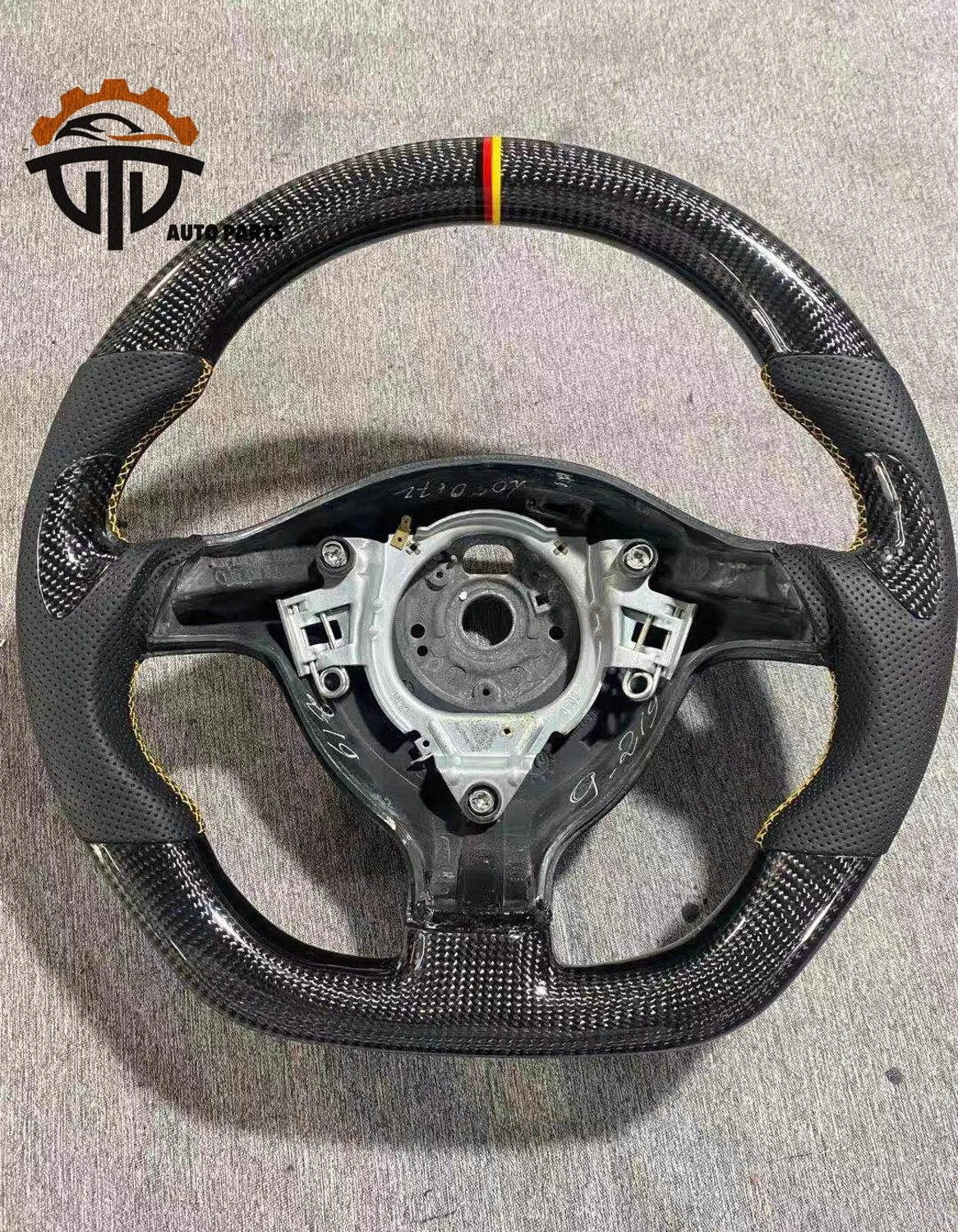 Car Carbon Fiber Steering Wheel For Volkswagen Mk4 Steering Wheels
