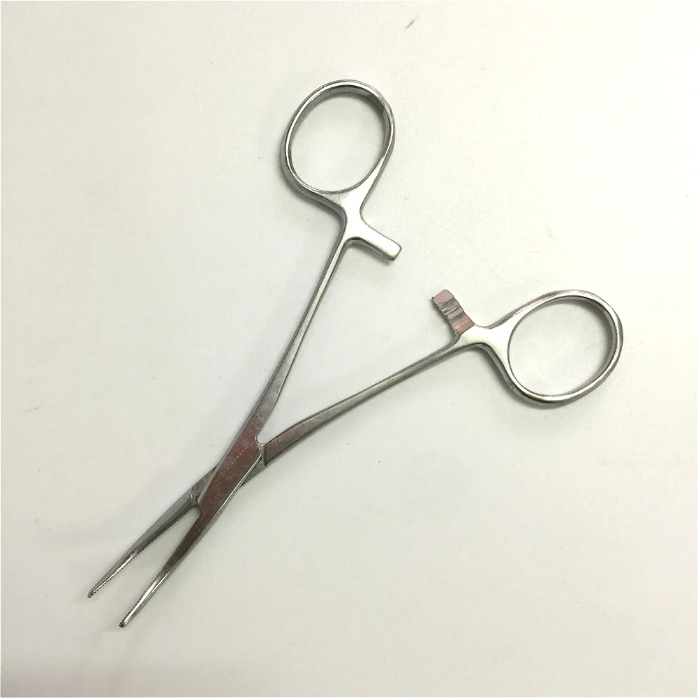 Гемостатические щипцы с изогнутой головкой 14 см медицинская из нержавеющей
