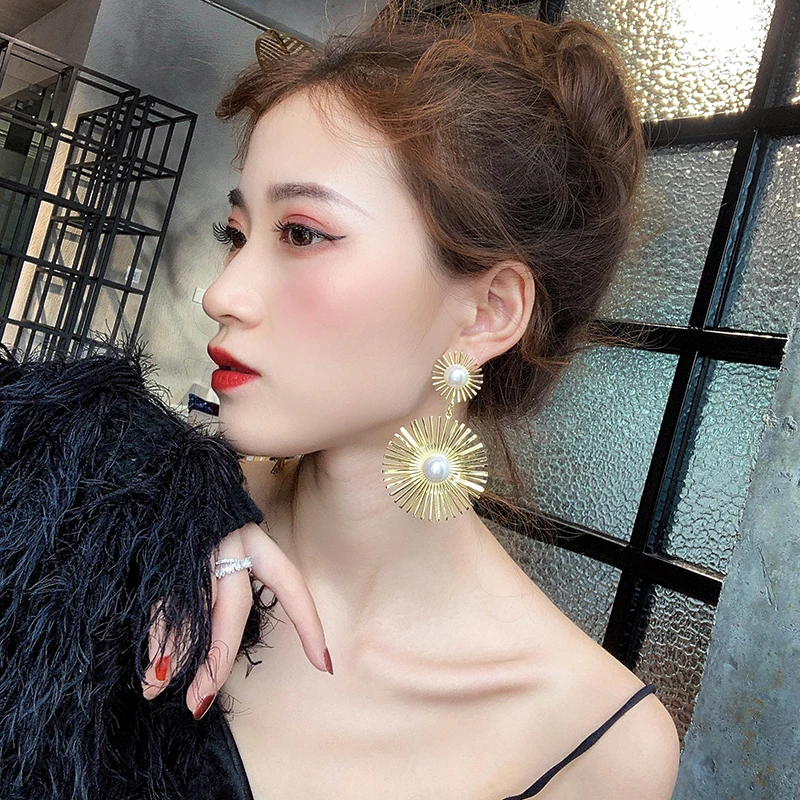 Pendant Earrings Korean Earrings geometric irregular round pendant earrings New trend fashionable simple temperament Women jewelry earrings