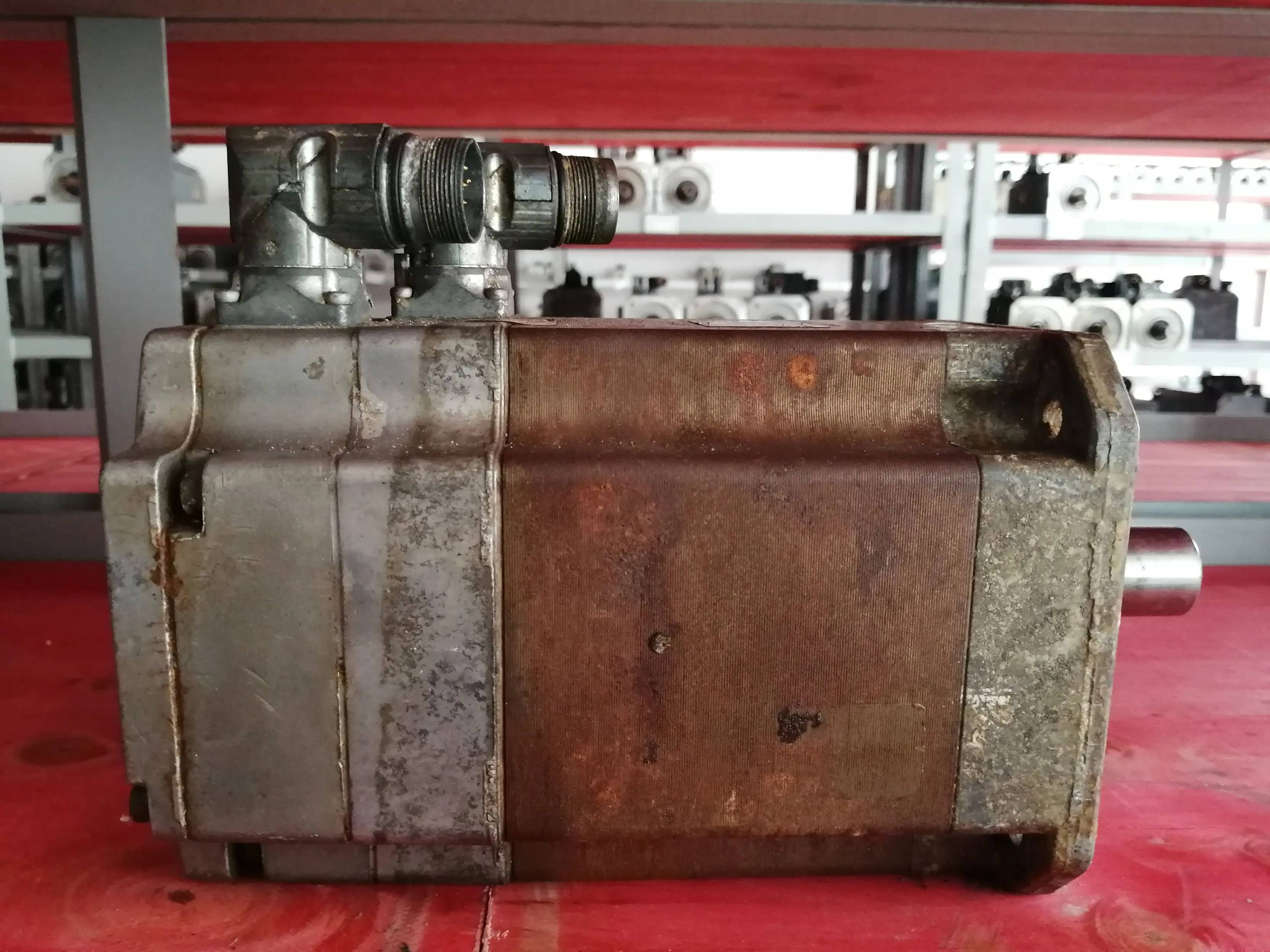 Серводвигатель Siemens 1FK7063-5AF71-1SG0 б/у | Инструменты