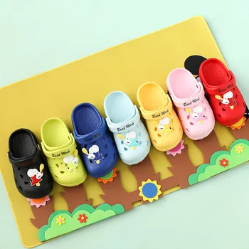 

Suihyung Summer Children Sandals Boys Girls Animals Non-slip Beach Slides Baby Toddler Soft Non-slip Kids Cave Shoes 7 Colors