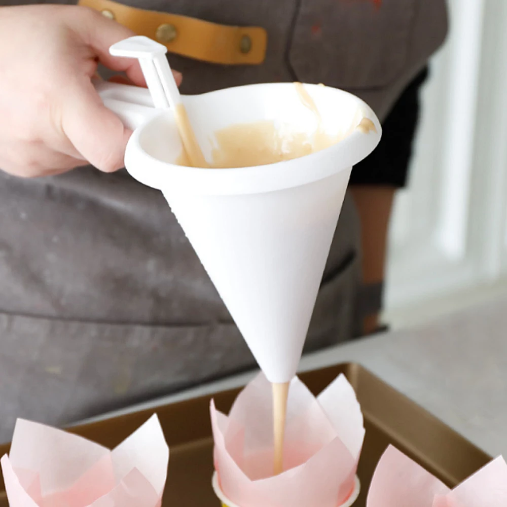 Economic Cream Funnel Cupcake PP Candy Pastry Batter Funnel Adjustable Funnel Chocolate Tools Decorating Baking Kitchen Cake