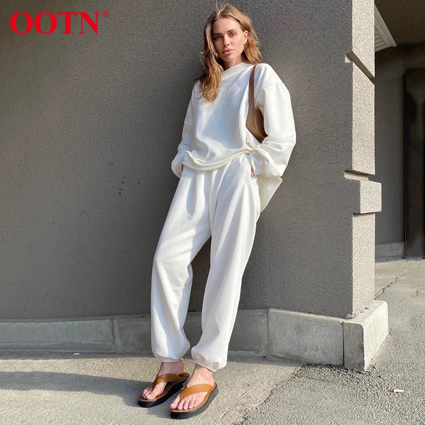 OOTN Autumn Winter Sweatshirt And Pants Two Piece Set Women Casual Loose Solid Pullover Tracksuit Ladies Trousers 2 Piece Set OOTN Autumn Winter Sweatshirt And Pants Two Piece Set Women Casual Loose Solid Pullover Tracksuit Ladies Trousers 2 Piece Set
