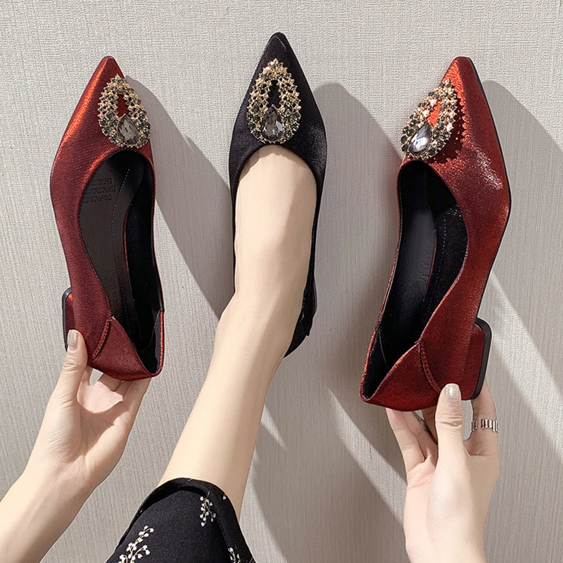 

Crystal Shoes Branded Pumps High Heels Pointed Toe Sandals Ladies All-Match Slip Om 2020 Shallow Mouth Lace-up Ornaments Women