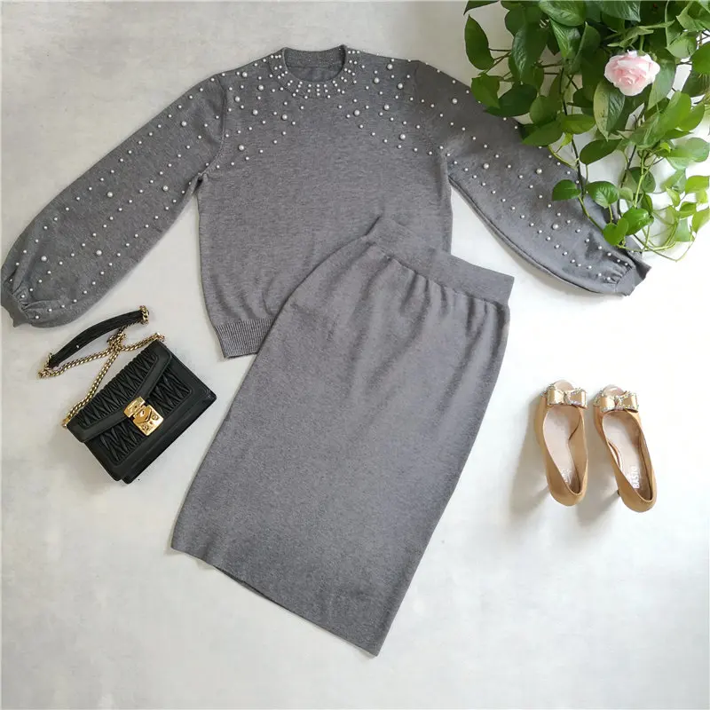Осенне-зимний женский трикотажный комплект из двух предметов, вязаный пуловер с жемчужинами и бисером+ юбка-карандаш, женский элегантный костюм из 2 предметов - Цвет: gray2