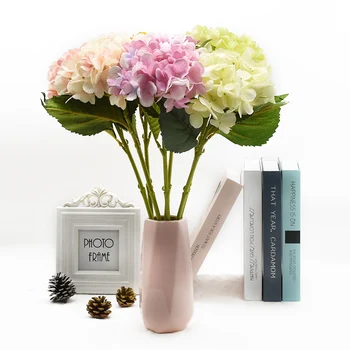 

1 pieces Artificial hydrangea bouquet with bouquet Wedding Christmas decorations for home Holding flowers Shooting props Gifts