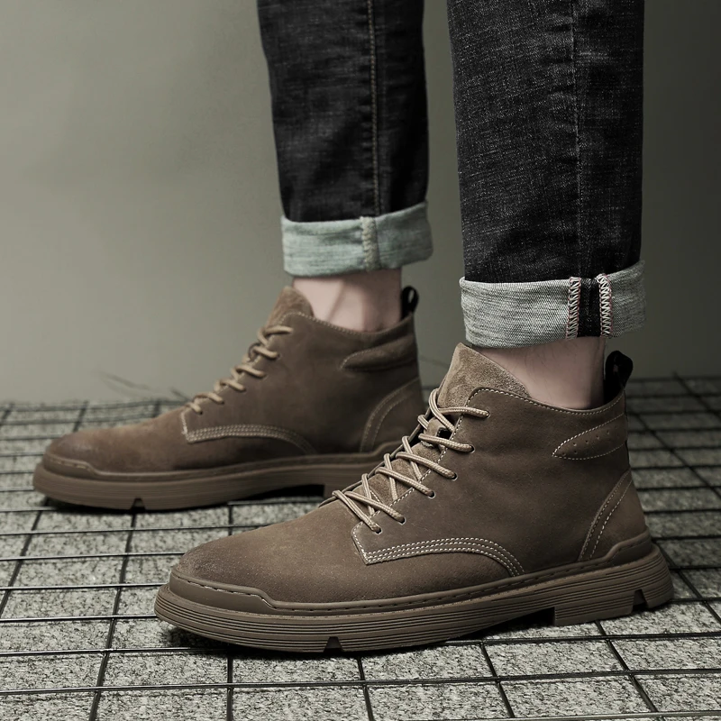 Men Boots Cattle Suede Comfortable Autumn and Winter Low To Help The New Fashion British Style Men's Martin Boots