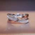 Huitan Newest Fresh Two Tone X Shape Cross Ring for Women Wedding Модные Ювелирные Изделия Ослепительный CZ Камень Большие Современные Кольца Anillos