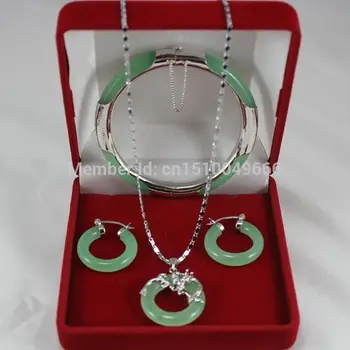 

SU41 Hot sale >>>Beautiful white green STONE bracelet necklace earrings set
