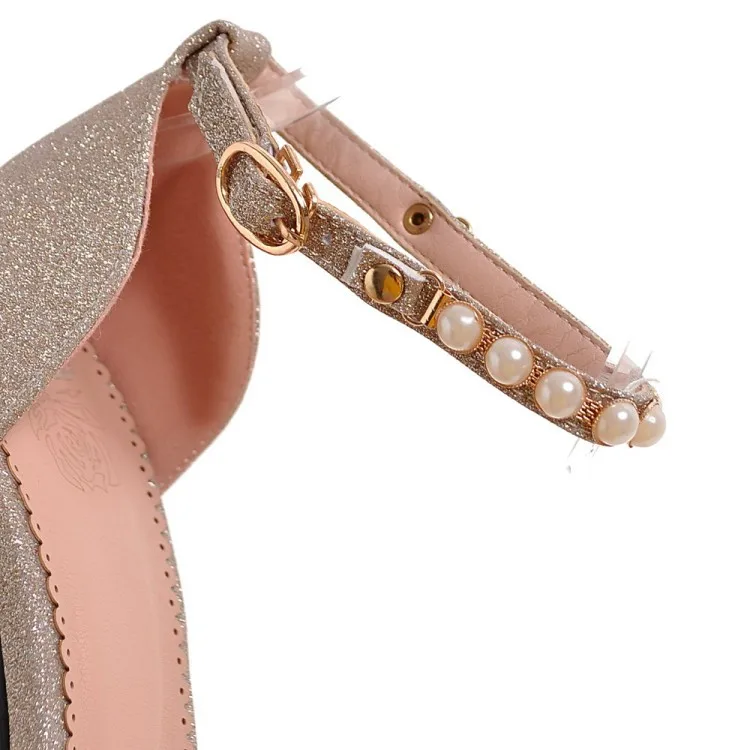 8529955725_1390563750