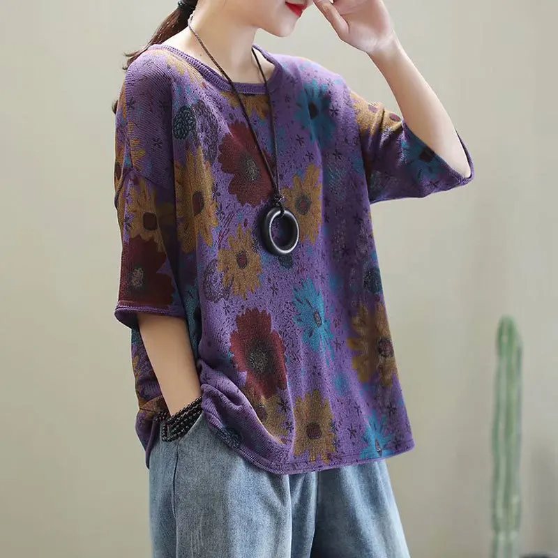 

2020 Spring Knitting Loose Women Half Sleeve Casual T Shirt For Women Thin Knitted Sweater Shirts Vintage flower printing tops