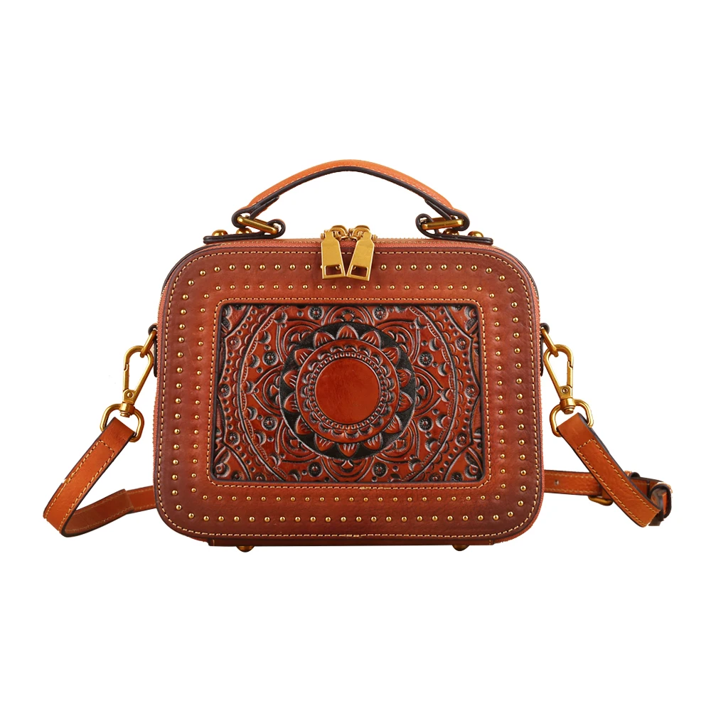 

2020 New Style Leather Fashion Bag Retro Head Leather Woman Handbag Totem Embossed Single ShoulderBag Oblique CrossBag Eoman Bag