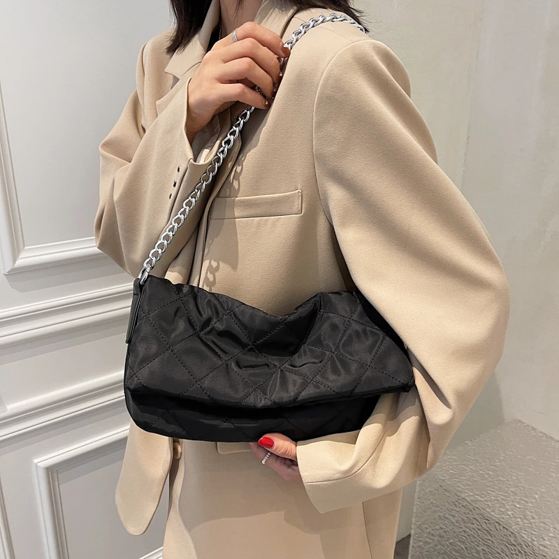 Designer Fashion Small Cloth Crossbody Bag with Chain Handle 2021 Winter Fashion Lady Shoulder Handbags and Purses High Quality